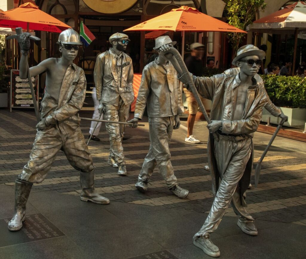 Metalic Performers