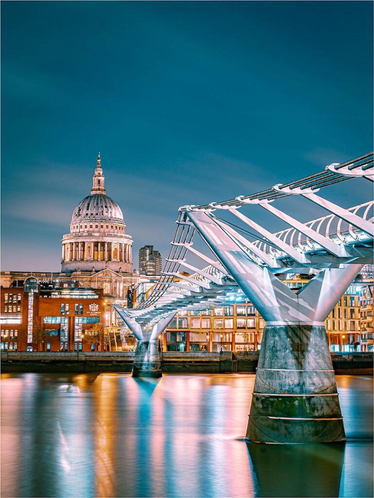 St Pauls and Bridge