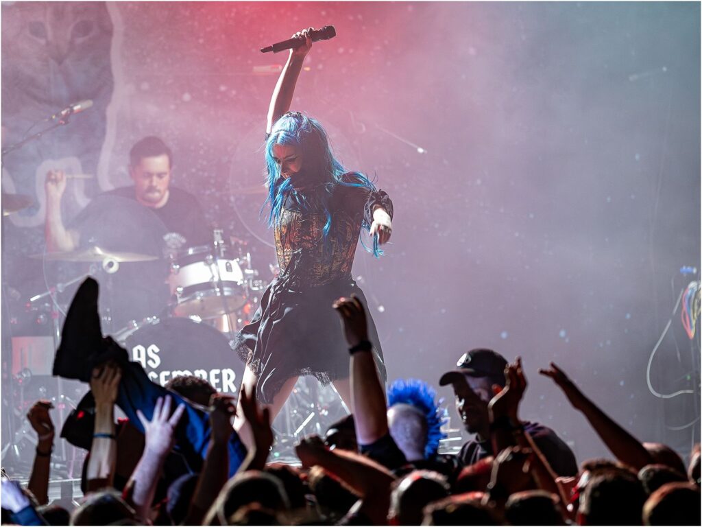 Surfing the crowd