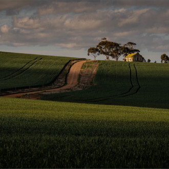 The church on the hill The church on the hill, Belinda Ueckermann
