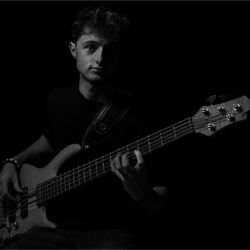 Master of Bass, Maureen Fourie